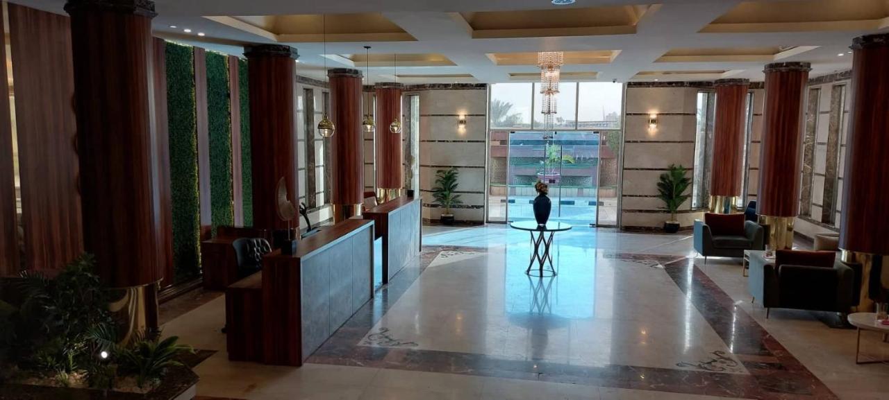 Ultra Loaloa Nile Maadi Hotel Le Caire Extérieur photo