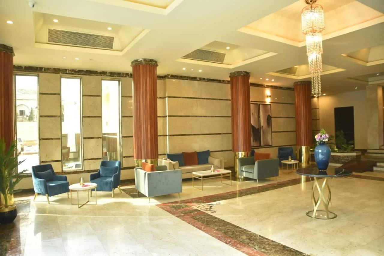 Ultra Loaloa Nile Maadi Hotel Le Caire Extérieur photo