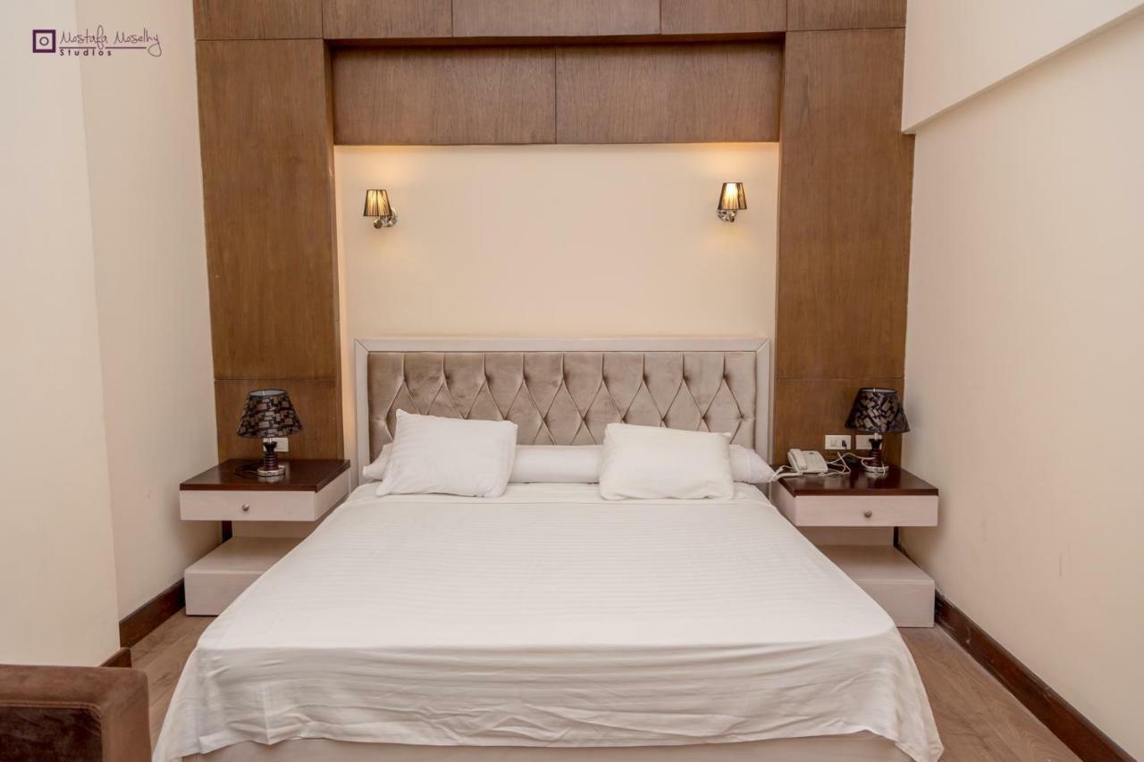 Ultra Loaloa Nile Maadi Hotel Le Caire Extérieur photo